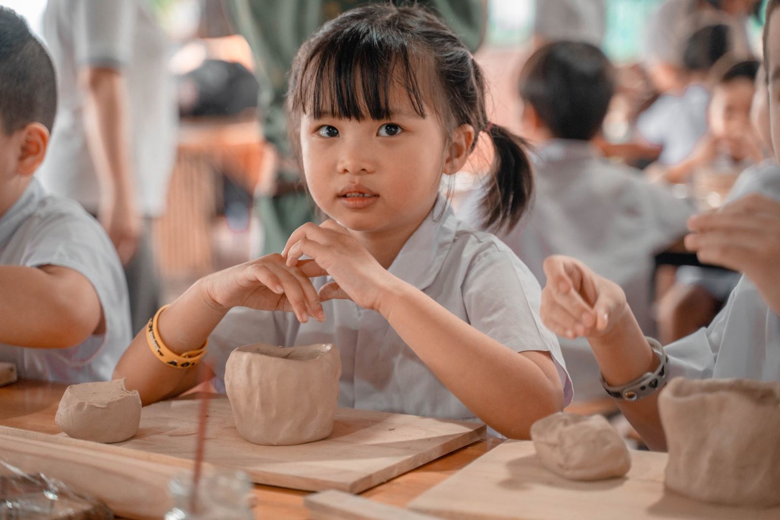 Trải nghiệm Làm Gốm tại Nhân Trí Dũng